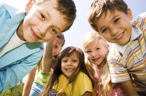 Ötən il on uşaq övladlığa verilib