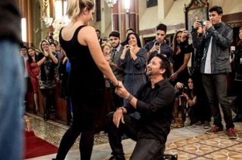 Belə evlilik təklifi görmədiniz - FOTO