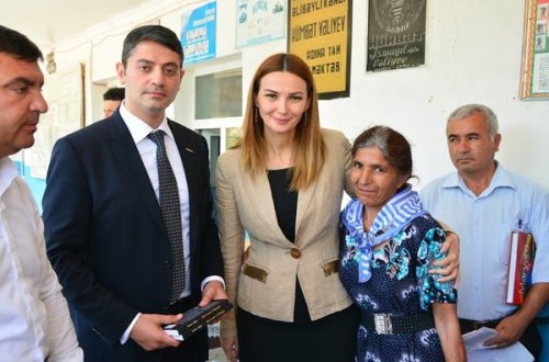 Qənirə Paşayeva və TUSİAB Tovuzda ön cəbhə sakinləri ilə görüşüb