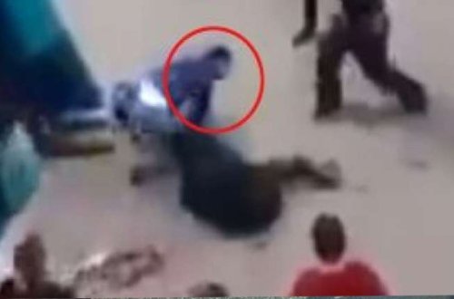 Küçənin ortasında arvadının başını kəsmək istədi