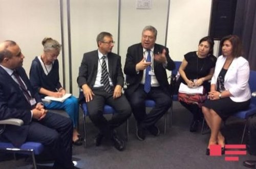 Azərbaycan və Ermənistan deputatları Tbilisidə görüşdülər