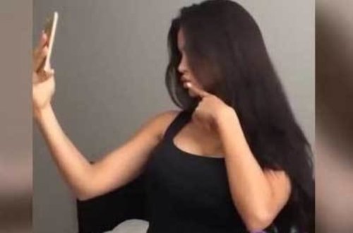 Sinəsi ilə kişiləri özünə heyran edən qızın hiyləsi