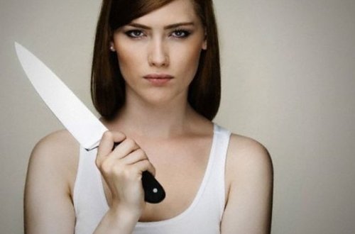 Şəmkirdə qadınlar arasında qan düşdü