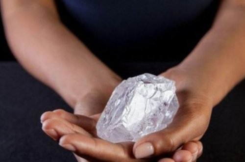 Dünyanın ən iri almazını satmaq mümkün olmadı