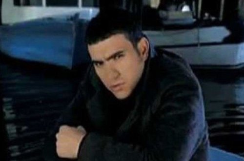 Müğənni Əmrah keçmiş xanımına görə adam öldürdü