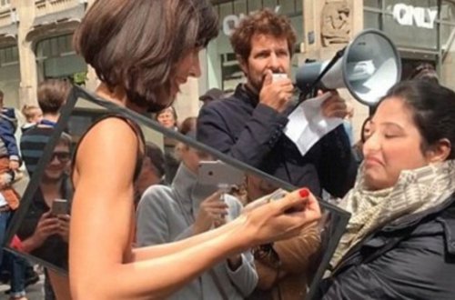 Şəhərin mərkəzi meydanında əxlaqsızlıq etdi