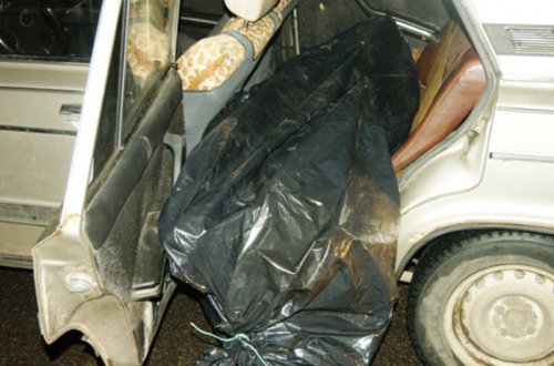 “Anamızı babamız öldürüb maşına qoydu”