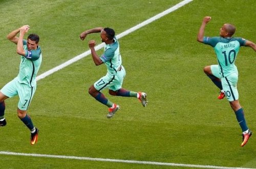 Ronaldo dubl etdi və Portuqaliya növbəti mərhələyə adladı