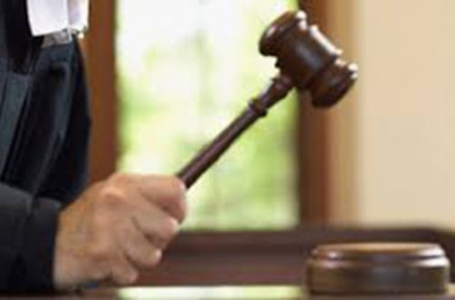 20 yaşlı gəncə 20 il iş kəsildi