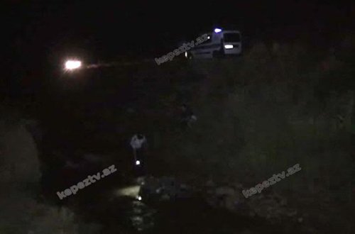 17 yaşlı qızın başını kəsib çaya atdılar