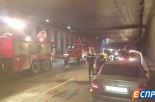 Azərbaycan səfirliyinin avtomobili qəzaya uğradı