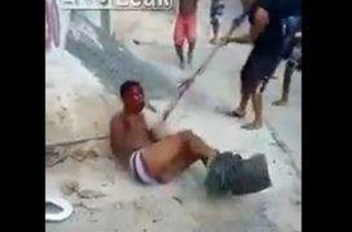 Pedofil uşağa təcavüz anında yaxalandı,