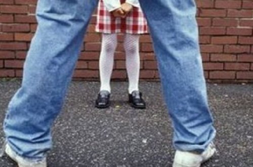 Ata borc üzündən 11 yaşlı qızını pedofilə bağışladı