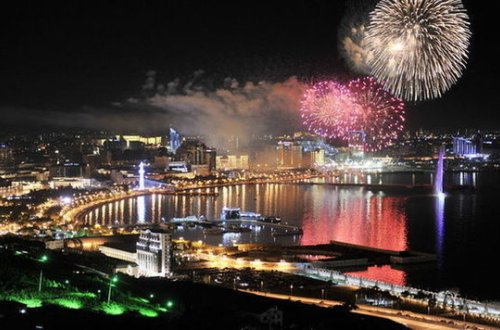 Bakıda ardıcıl üç gün atəşfəşanlıq olacaq