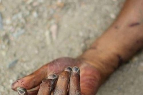 Onunla yatmaq istəməyən ərini öldürdü