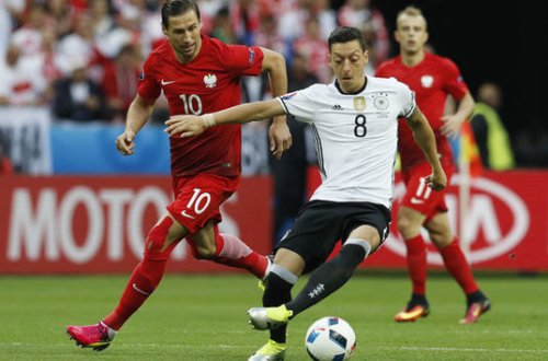 Almaniya və Polşa yığmaları heç-heçə oynadılar