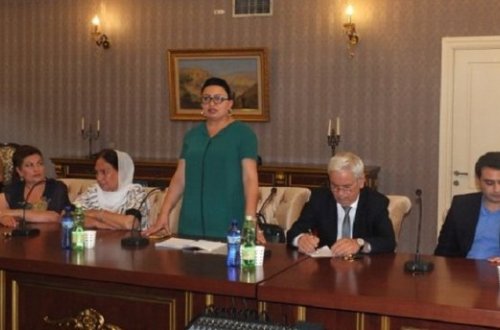 Gürcüstandakı azərbaycanlı müəllimlər birləşir