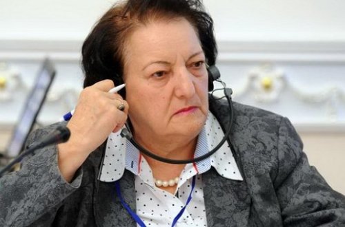 Hazırda araşdırmaların nəticəsini gözləyirik”.