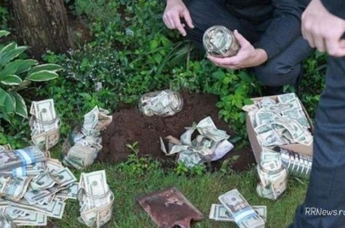 Sabiq nazir 8,5 milyon dolları basdırarkən