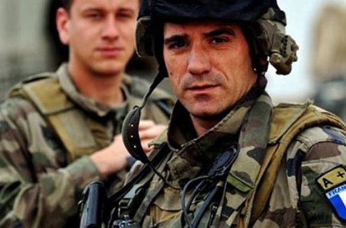 Menbic mühasirəyə alındı