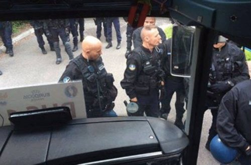 Ruslar Fransadan deportasiya edildi