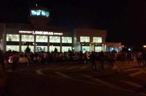 Lənkəranda izdiham: Lənkəranskinin cənazəsi gətirilir