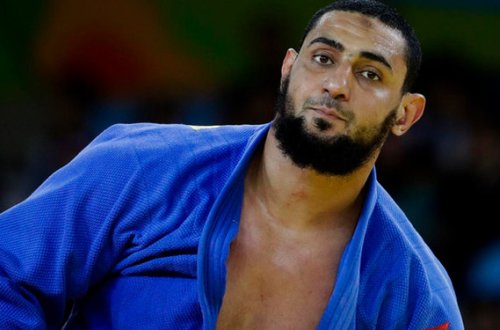 Misirli idmançı yəhudi rəqibinin əlini sıxmadığına görə Olimpiadadan kənarlaşdırıldı