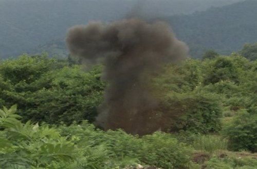 Astara sakininin həyətində top mərmisi partladıldı