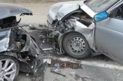 Zaqatalada maşın qəza etdi