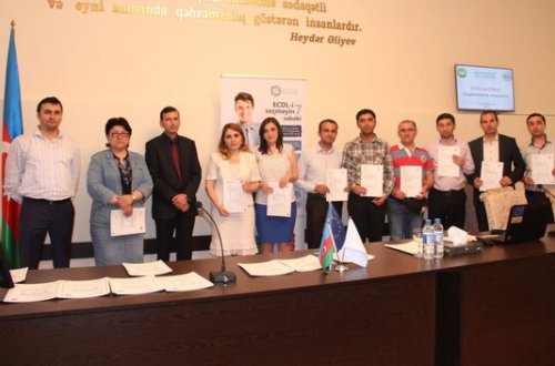 ECDL sertifikatı təqdimetmə mərasimi keçirilib