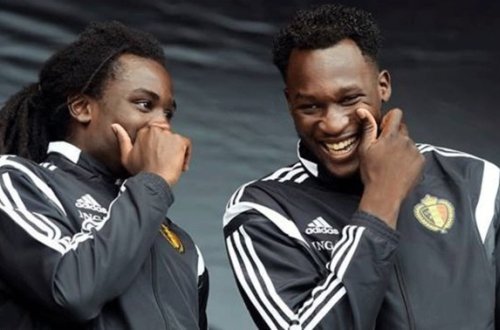 8 qardaş üçün 5 milli komanda