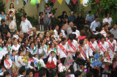 Məktəblərdə “Son zəng” nə vaxt keçiriləcək?