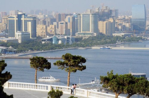 Azərbaycana turist sayı 100 dəfə artıb