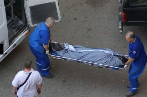 Bakıda usta damdan yıxılaraq öldü