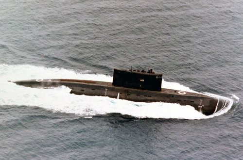 Britaniya donanması rus sualtı qayığını aşkar edib