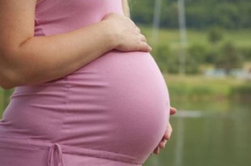 Azərbaycanda hamilə qadınlar üçün məktəb açıldı