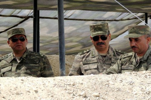 Zakir Həsənov cəbhəyə getdi