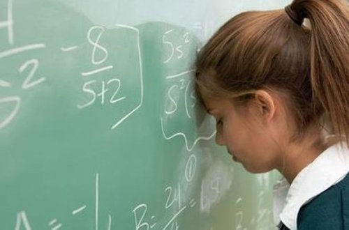 Valideynlər Təhsil Nazirliyinə etiraz edirlər