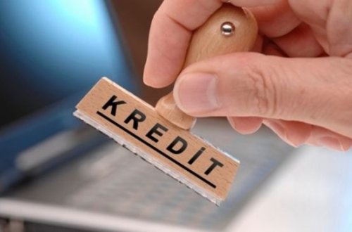 Banka kredit borcu olan şəxslər