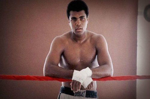 Əlinin cənazəsini Lennoks Lyuis və Uill Smit aparacaq