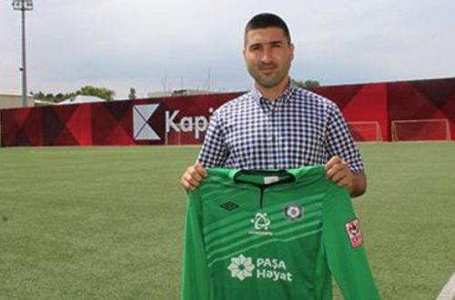 Fərhad Vəliyev rəsmən