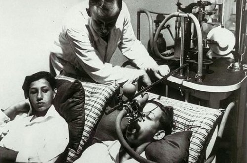 Alman həkimin yəhudi uşaqlarına verdiyi işgəncələr