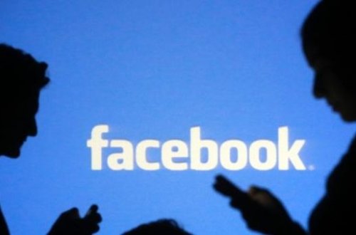 “Facebook” istifadəçilərinin danışıqlarına qulaq asır
