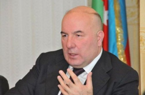 Elman Rüstəmova yeni müşavir