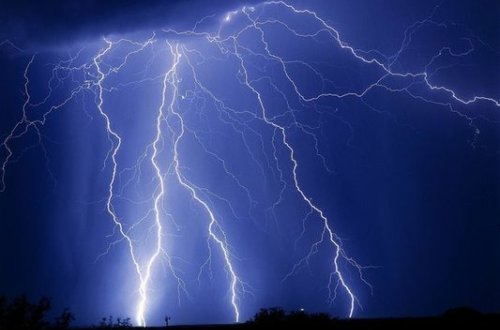 Sabah Azərbaycana yağış yağacaq, şimşək çaxacaq