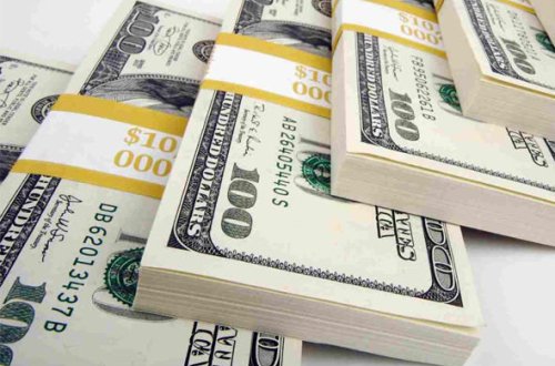 SOFAZ 13 banka 50 milyon dollar satdı