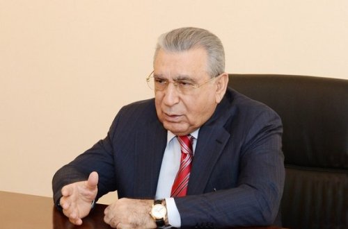 Ramiz Mehdiyev: `Azərbaycan hakimiyyəti xalqa arxalanır`
