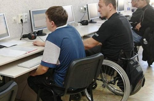 Əgər əlillər işləmək istəsələr..