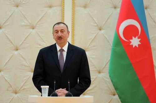 İlham Əliyev SOCAR-ın yeni inzibati binasının açılışında