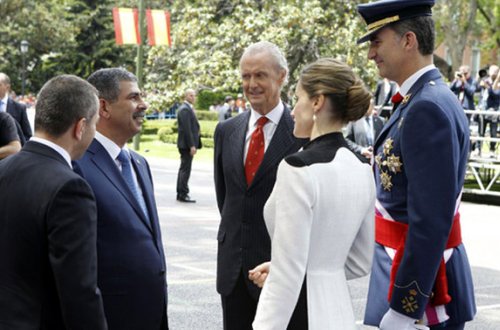 Zakir Həsənov kral və xanımı ilə görüşdü